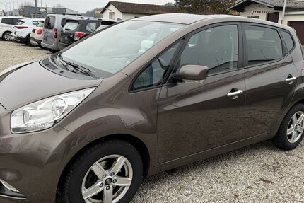 Kia Venga Spirit Automatik PDC SHZ Navi Euro6 161.900 km 8.500 &euro; Altdorf 84032