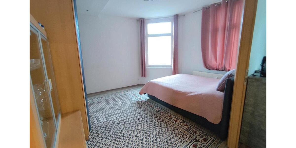 Dachgeschoßwohnung Brück - 4 Zimmer, 82 m&sup2;, 430&euro; | Angebot:25869252