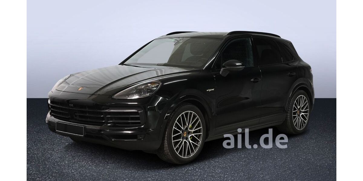 Porsche Cayenne 114.858 km 57.289 € Grünwald 82031