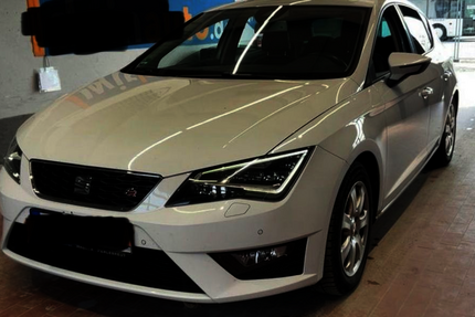 Seat Leon 153.229 km 10.590 &euro; Bargteheide 22941