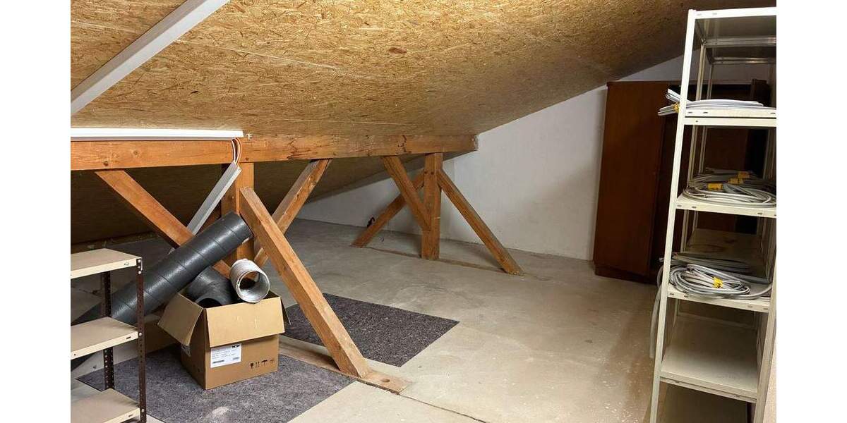 Doppelhaushälfte Landshut Achdorf - 5 Zimmer, 165 m&sup2;, 1.950&euro; | Angebot:24726336