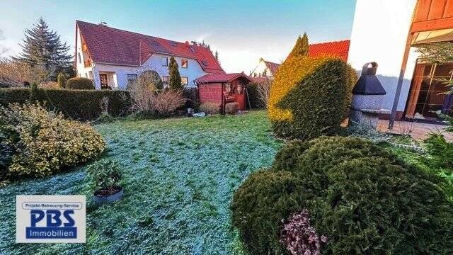 Doppelhaushälfte Neukirchen/Pleiße Neukirchen - 6 Zimmer, 135 m&sup2;, 190.000&euro; | Angebot:25769766