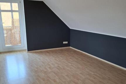 Wohnung Waldheim - 3 Zimmer, 80 m&sup2;, 630&euro; | Angebot:24878700