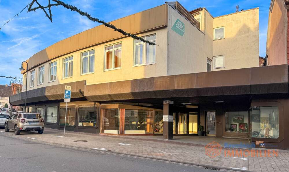 Einfamilienhaus Hardheim - 18 Zimmer, 858 m&sup2;, 899.000&euro; | Angebot:25404983