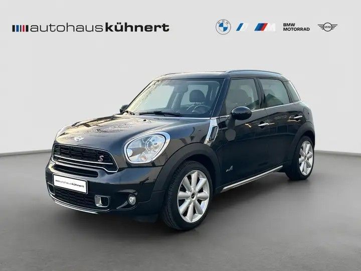 Mini Countryman S (Cooper) 113.284 km 9.975 &euro; Hilmersdorf 09429