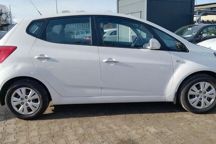 Hyundai ix20 154.000 km 6.900 &euro; Diepoldshofen 88299