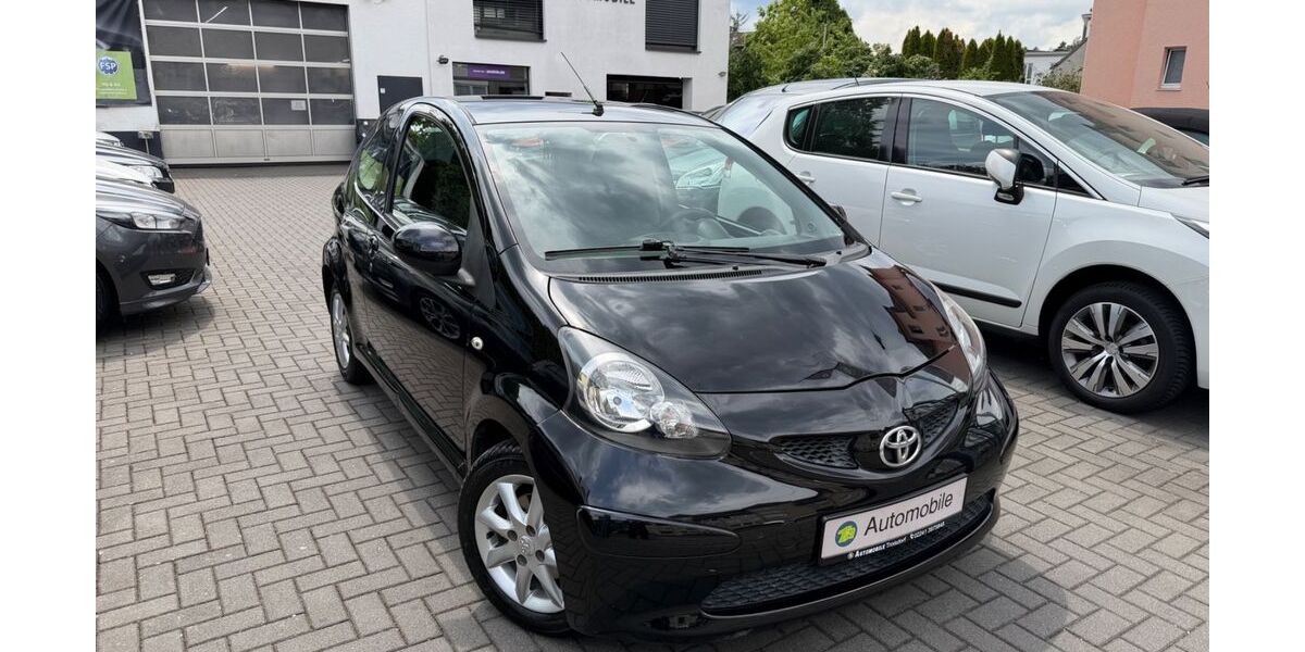 Toyota Aygo (X) 226.690 km 1.499 &euro; Troisdorf 53840