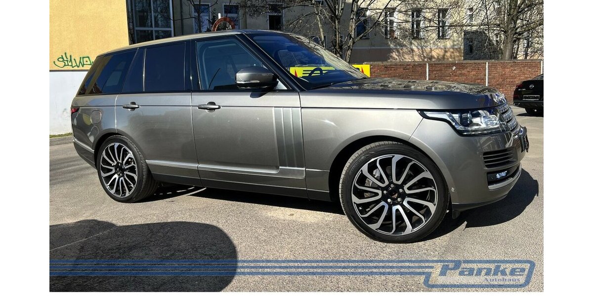 Land Rover Range Rover Vogue 4.4*Pano*LuftF*AHK*SoftC*ACC* 191.145 km 27.990 &euro; Berlin 13187