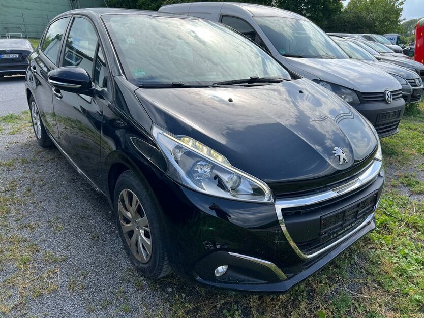 Peugeot 208 80.000 km 6.900 € Neuenstadt 74196