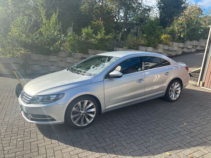 VW CC 143.000 km 12.500 € Schauenburg 34270