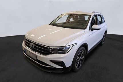 VW Tiguan 44.200 km 29.650 &euro; Burgoberbach 91595
