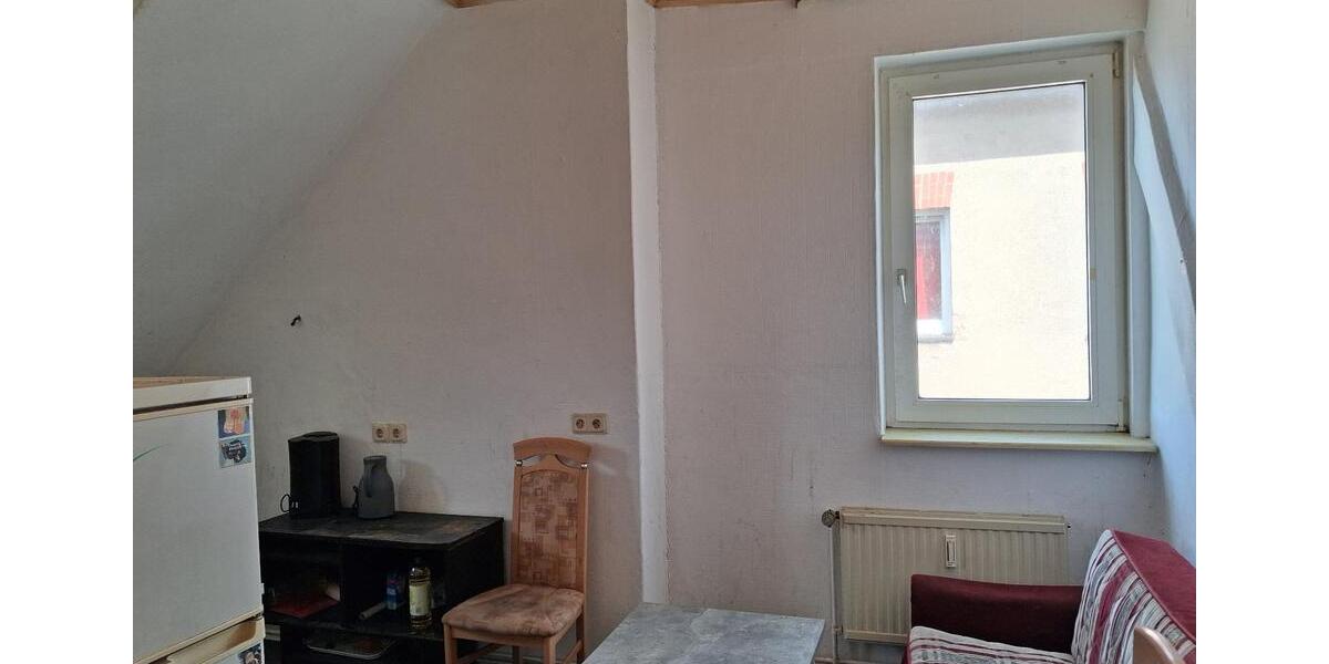 Dachgeschoßwohnung Northeim - 2 Zimmer, 40 m&sup2;, 180&euro; | Angebot:26342174