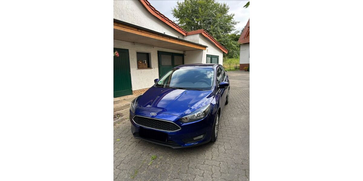 Ford Focus 158.911 km 8.490 &euro; Sibbesse 31079