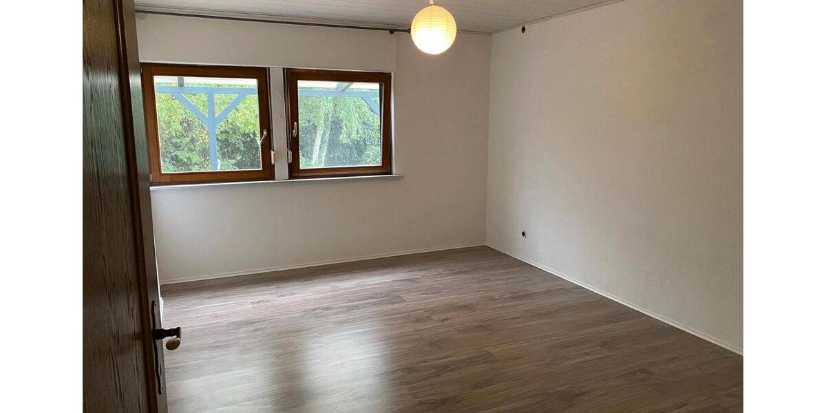 Einfamilienhaus Oberreichenbach - 3 Zimmer, 95 m&sup2;, 475.000&euro; | Angebot:27046053