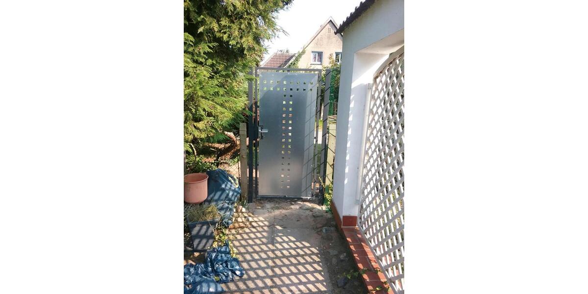 Bungalow auf ca 535 qm eigentumsl. 19205 Schönfeld 3 zimmer