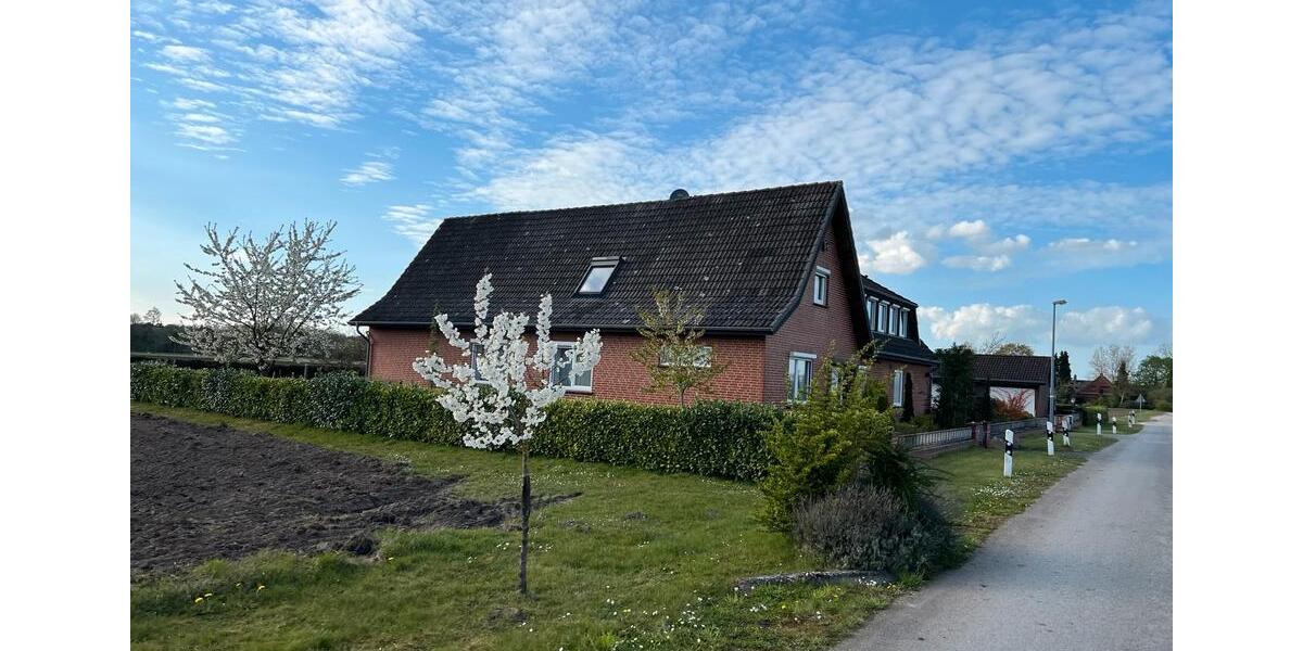 Bauernhaus, Landhaus Syke - 10 Zimmer, 270 m&sup2;, 2.155&euro; | Angebot:26235032