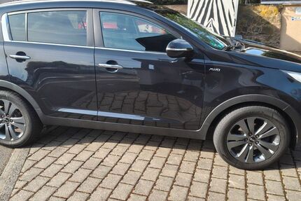 Kia Sportage 185.000 km 8.800 &euro; Bad Nauheim 61231