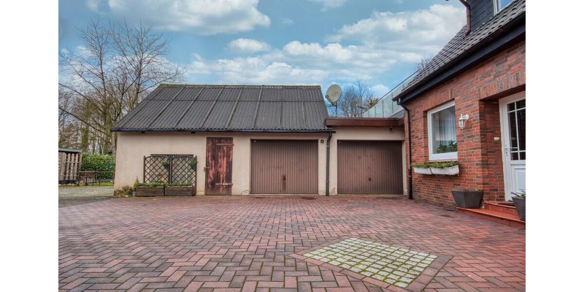 Dachgeschoßwohnung Hagen im Bremischen - 4 Zimmer, 107 m&sup2;, 995&euro; | Angebot:26340680