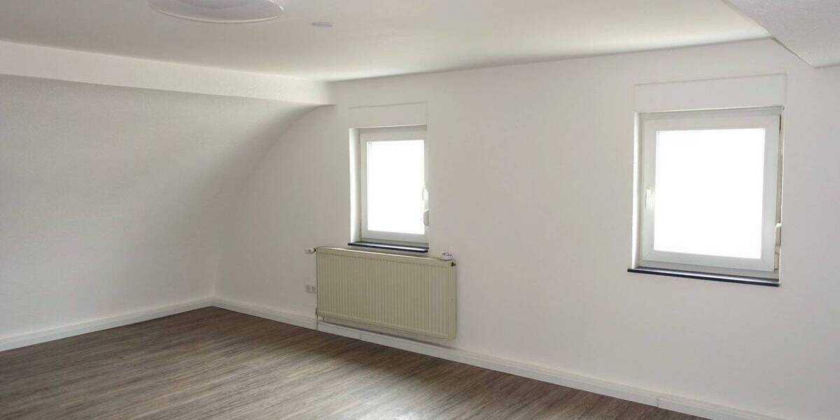 Mehrfamilienhaus, Wohnhaus Feuchtwangen Zehdorf - 9 Zimmer, 221 m&sup2;, 487.000&euro; | Angebot:26289817