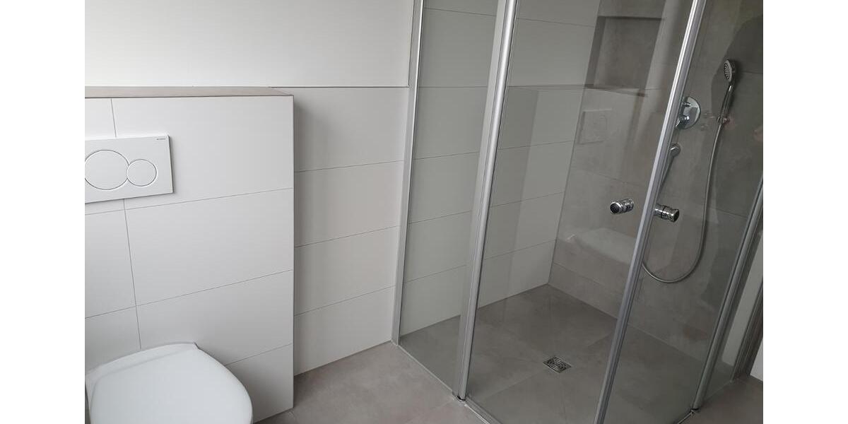 Moderne Dachgeschosswohnung mit sonniger Dachterrasse 2 zimmer