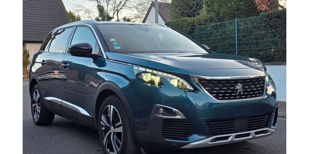 Peugeot 5008 108.021 km 12.390 &euro; Mechernich 53894