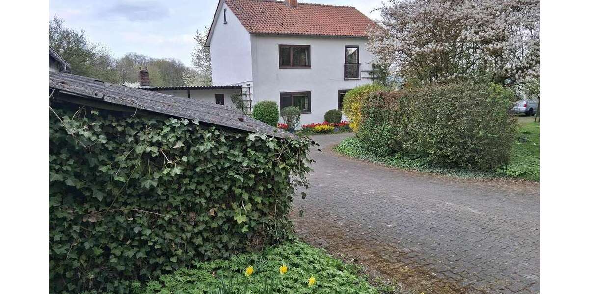 Einfamilienhaus Korbach - 7 Zimmer, 130 m&sup2;, 349.000&euro; | Angebot:26124890