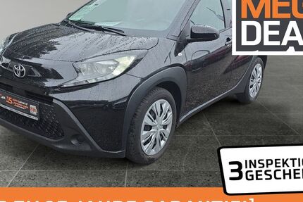 Toyota Aygo (X) 24.700 km 15.680 € Rendsburg 24768