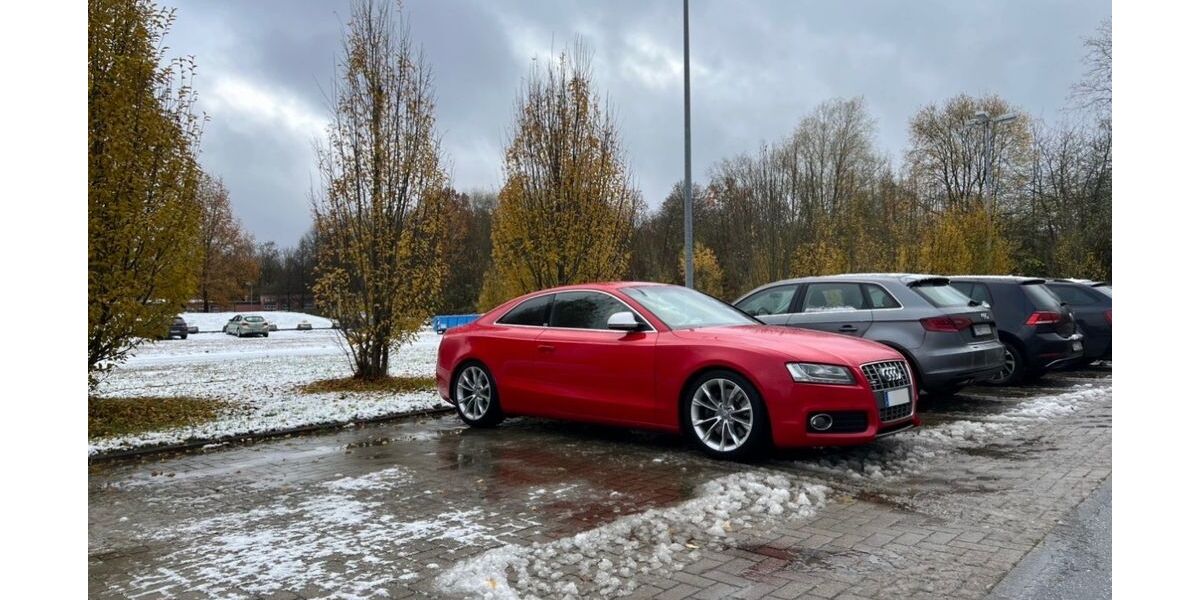 Audi A5 218.000 km 8.999 &euro; Boksee 24220