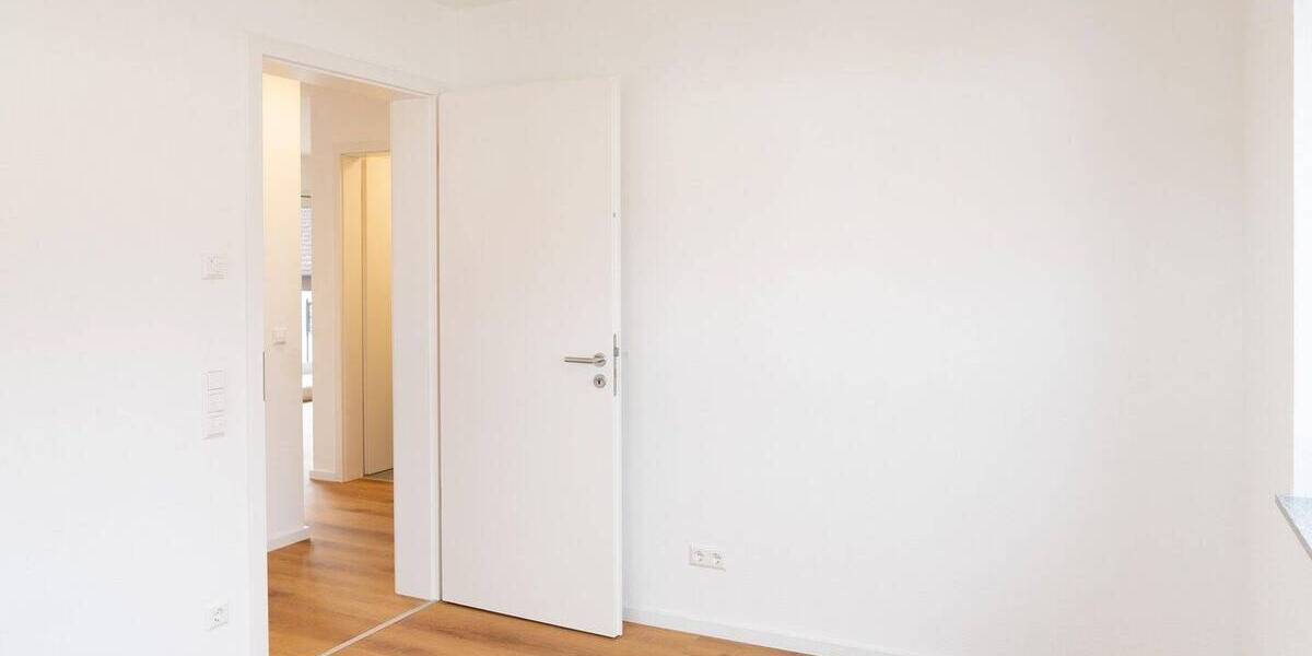 Etagenwohnung Dietenheim - 3 Zimmer, 100 m&sup2;, 1.290&euro; | Angebot:26862155