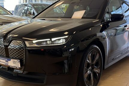 BMW iX 63.270 km 41.900 &euro; Hennef 53773