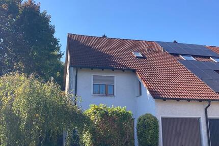 geräumiges und sehr gepflegtes Reiheneckhaus zu vermieten 5 zimmer