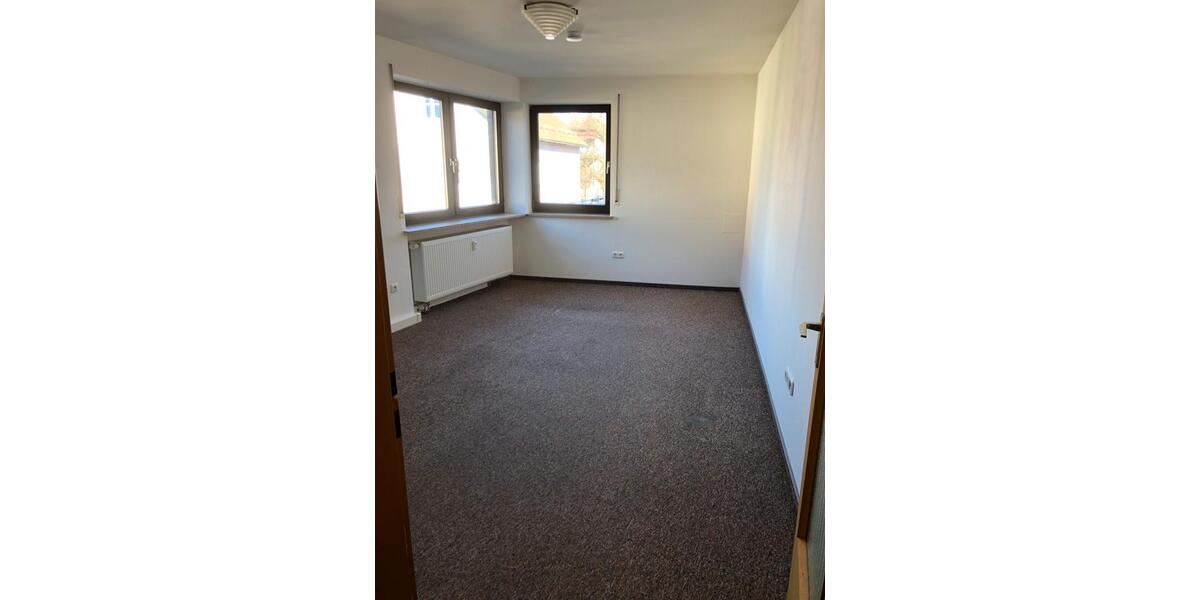 Etagenwohnung Bruck in der Oberpfalz - 1 Zimmer, 50 m&sup2;, 425&euro; | Angebot:25305062