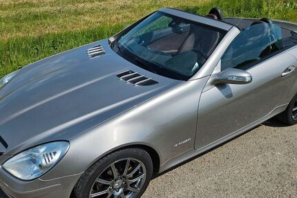 Mercedes-Benz SLK 200 87.900 km 12.999 &euro; Scheden 37127