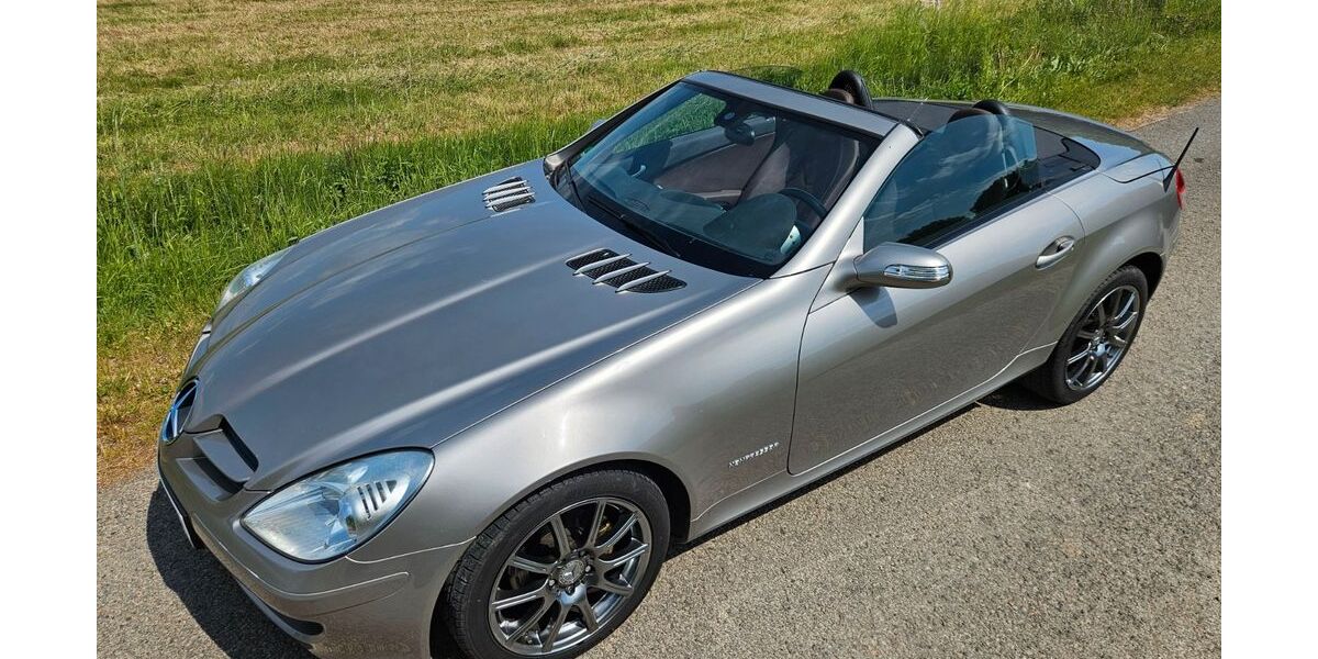 Mercedes-Benz SLK 200 87.900 km 12.999 &euro; Scheden 37127