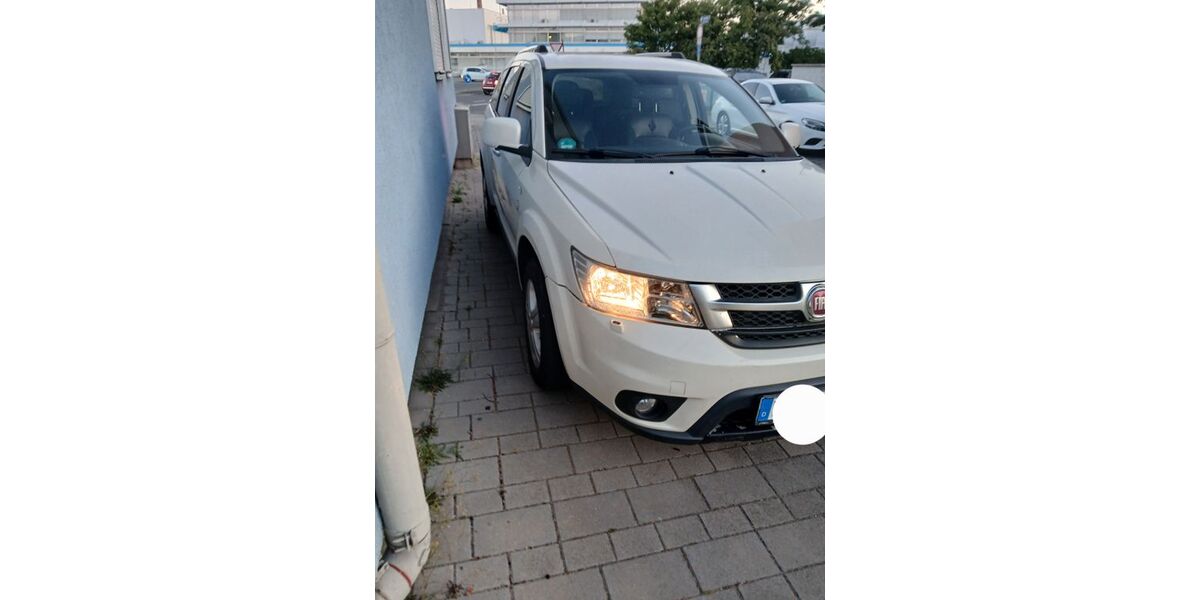 Fiat Freemont 124.000 km 8.500 &euro; Worms 67547