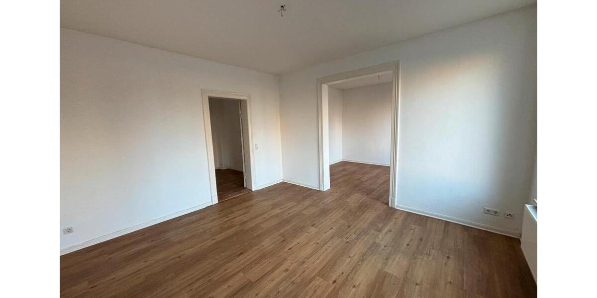 Hochparterre Flensburg - 4 Zimmer, 79 m&sup2;, 1.005&euro; | Angebot:26347883
