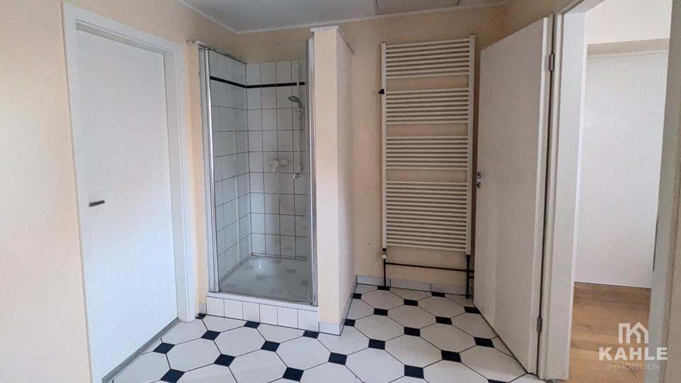 Einfamilienhaus Warendorf - 7 Zimmer, 214 m&sup2;, 1.600&euro; | Angebot:24571849