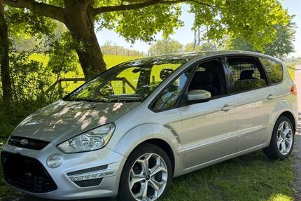 Ford S-Max 153.200 km 8.500 &euro; Wilhelmshaven 26388