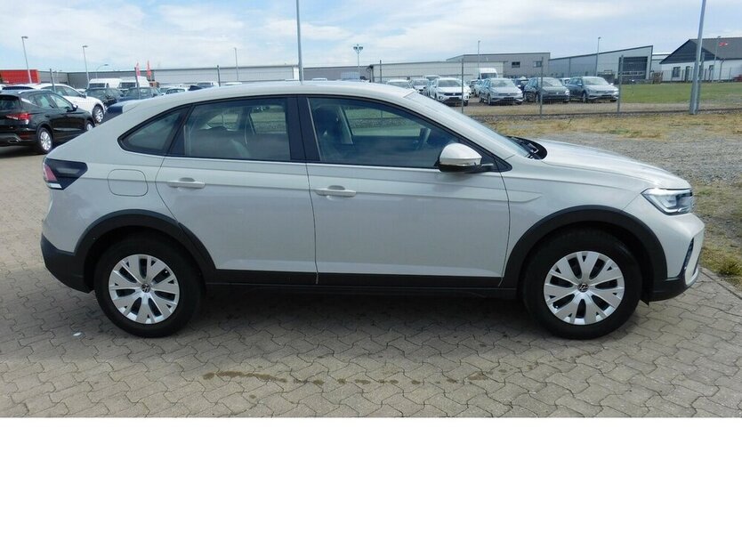 VW Taigo 1.0 TSI BMT Klima LED Navi 27.600 km 16.990 € Vordorf 38533