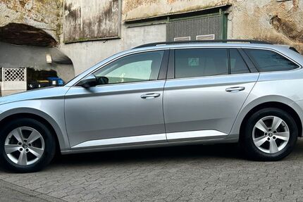 Skoda Superb 177.000 km 15.700 &euro; Saarbrücken 66117