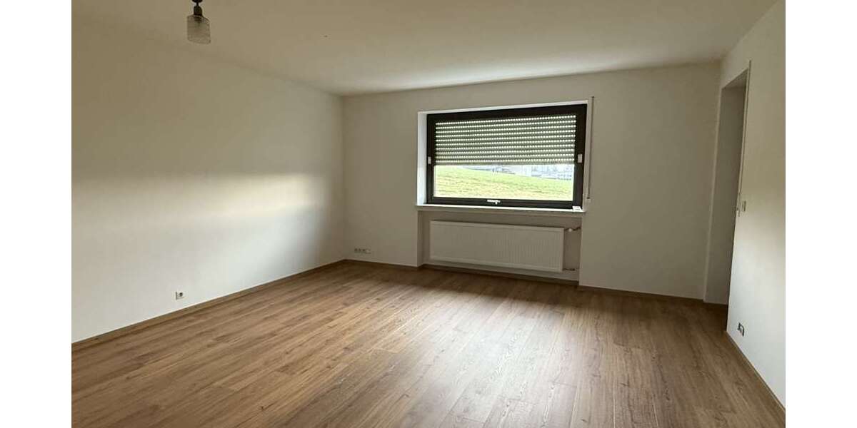 Etagenwohnung Aichen - 3 Zimmer, 93 m&sup2;, 675&euro; | Angebot:26028018