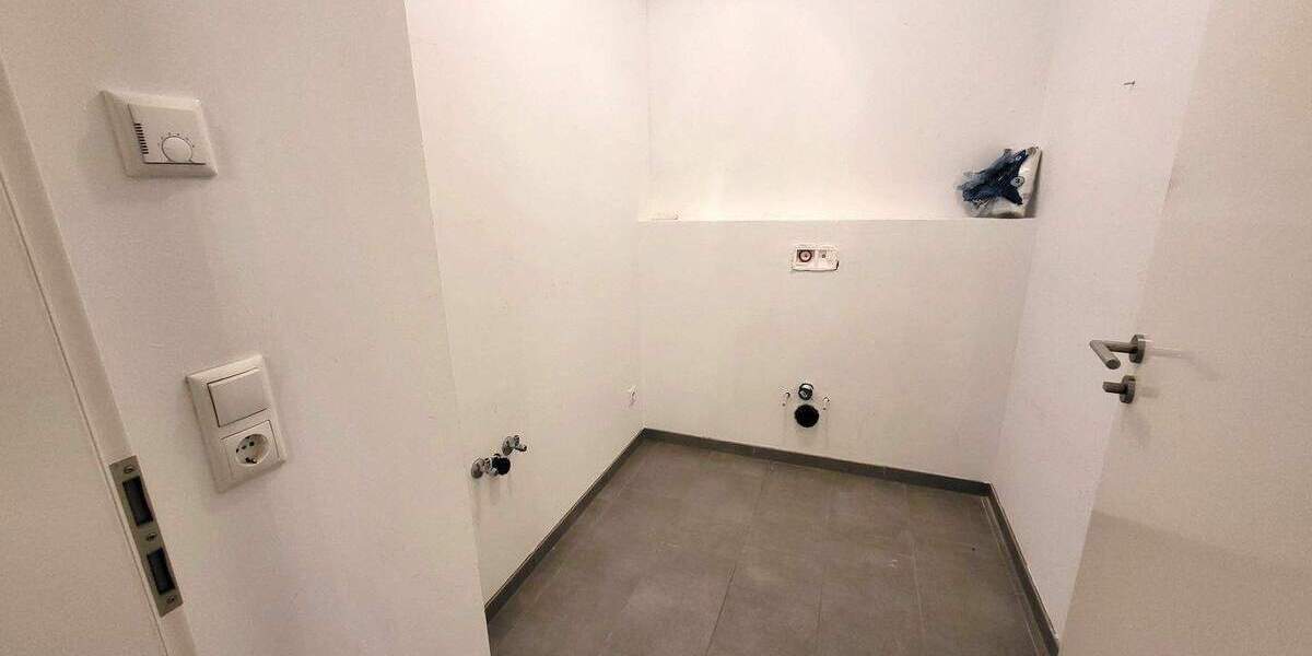 Etagenwohnung Hemer - 2 Zimmer, 83 m&sup2;, 995&euro; | Angebot:24775503