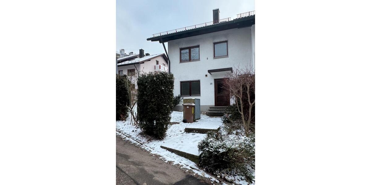 Etagenwohnung Immenstadt im Allgäu - 5 Zimmer, 141 m&sup2;, 2.200&euro; | Angebot:25284784