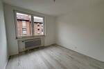 Modernisierte 3-Zimmer-Wohnung mit Balkon in zentraler Lage von Krefeld-Hüls