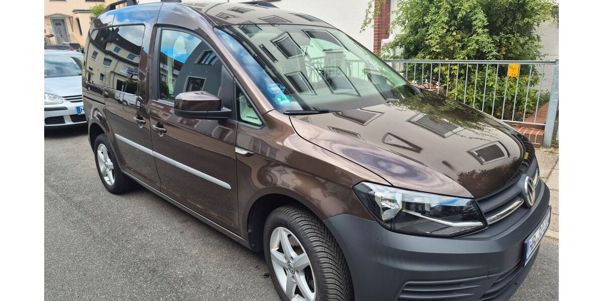 VW Caddy 123.000 km 17.200 &euro; Bremen 28201