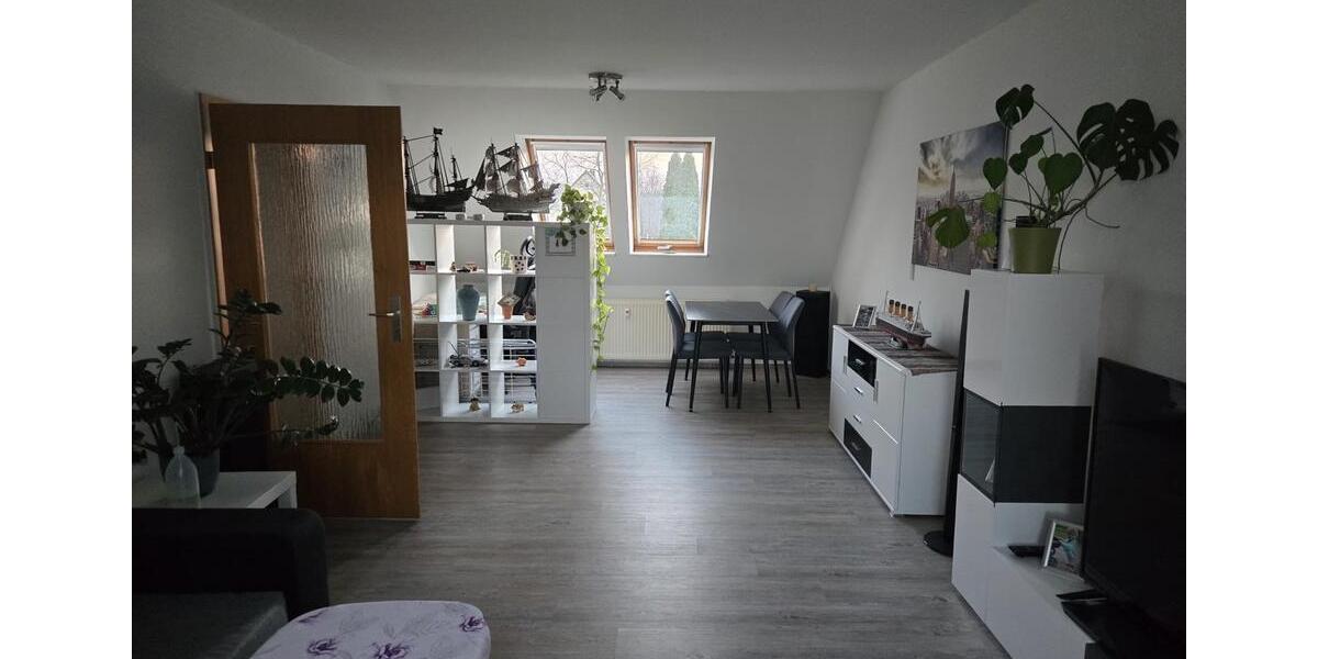 Dachgeschoßwohnung Malchin - 3 Zimmer, 69 m&sup2;, 469&euro; | Angebot:26381214
