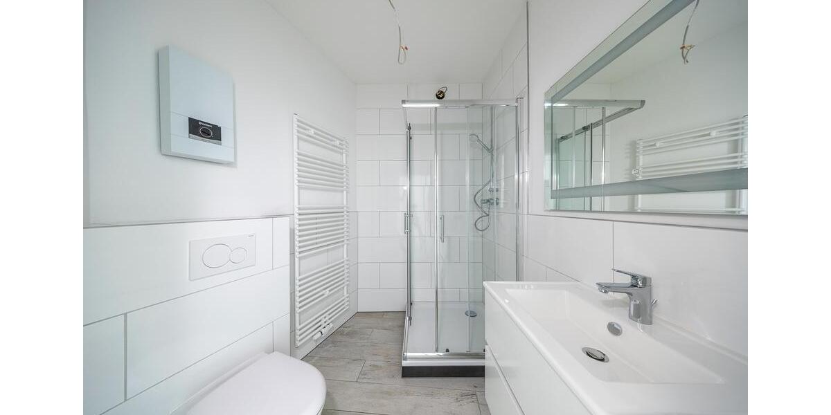 Dachgeschoßwohnung Bremen Neustadt - 1 Zimmer, 33 m&sup2;, 560&euro; | Angebot:25433069