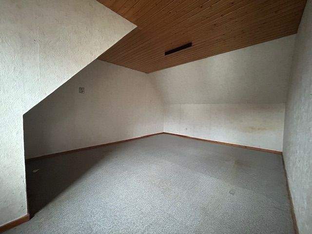 Einfamilienhaus Petersberg - 5 Zimmer, 110 m&sup2;, 205.000&euro; | Angebot:25065847