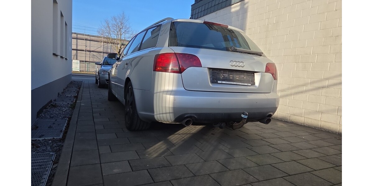 Audi A4 309.000 km 1.550 &euro; Schlangen 33189