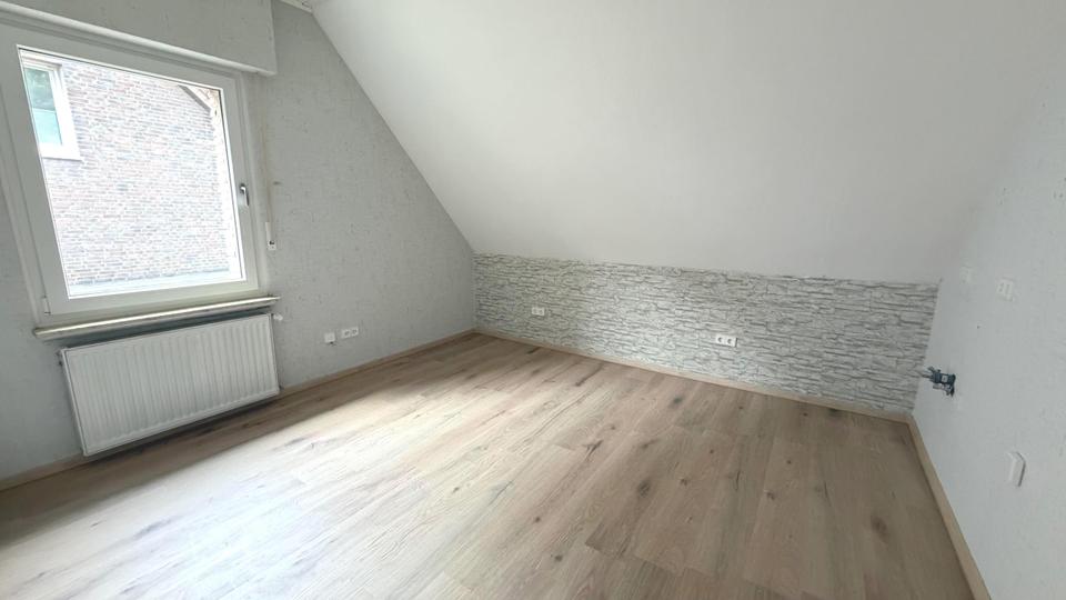 Mehrfamilienhaus, Wohnhaus Georgsmarienhütte - 10 Zimmer, 320 m&sup2;, 599.000&euro; | Angebot:26701960